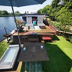 Le Grand Large * מץ