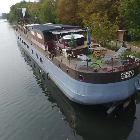 Hotel en barco Le Grand Large Metz