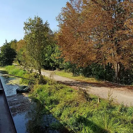 보트호텔 Le Grand Large *