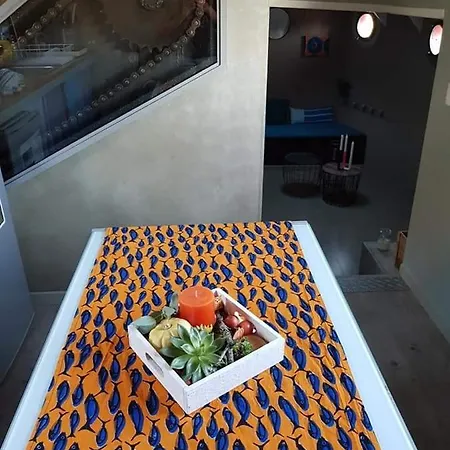 Úszó hotel Le Grand Large Metz