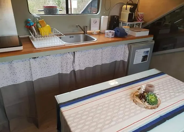 Le Grand Large Hotel en barco